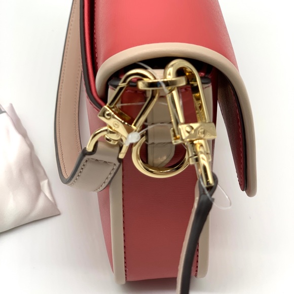 Michael Kors Bradshaw Shoulder Bag - Picture 5 of 12